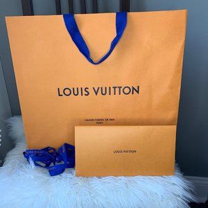 Louis Vuitton Packaging Bag XL, String & Envelope